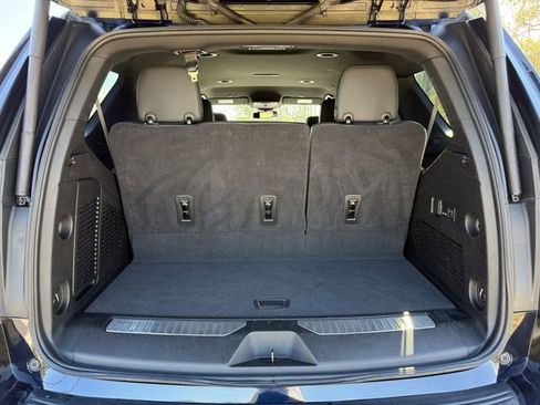 Used 2023 Chevrolet Tahoe Premier image 12
