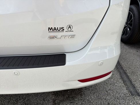 Used 2023 Honda Odyssey Elite image 23