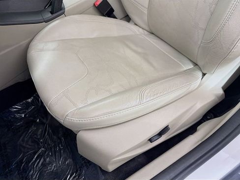 Used 2013 Ford Focus Electric Hatchback image 19