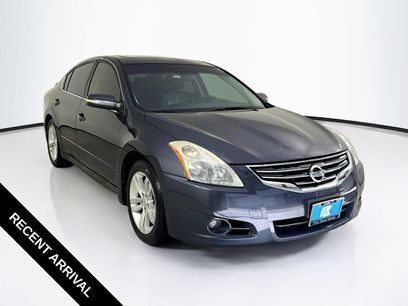 Used 2012 Nissan Altima 3.5 SR w/ Sport Pkg