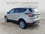Used 2017 Ford Escape SE image 3