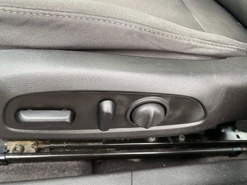 Used 2021 Chevrolet Malibu LT image 21