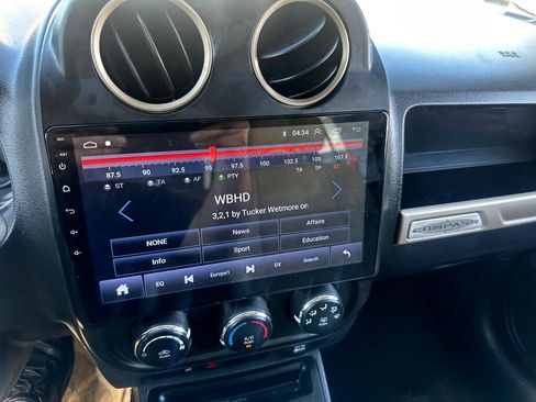 Used 2016 Jeep Compass 75th Anniversary w/ Power Value Group image 15