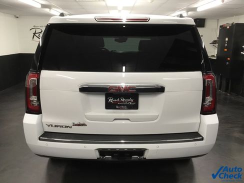 Used 2019 GMC Yukon Denali image 9