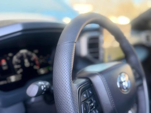 Used 2025 Toyota Tundra Limited image 17