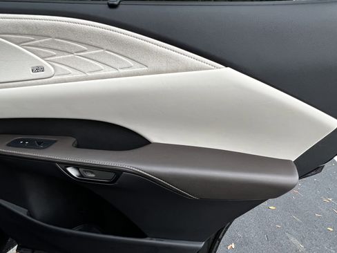 Used 2024 Lexus RX 350 image 40