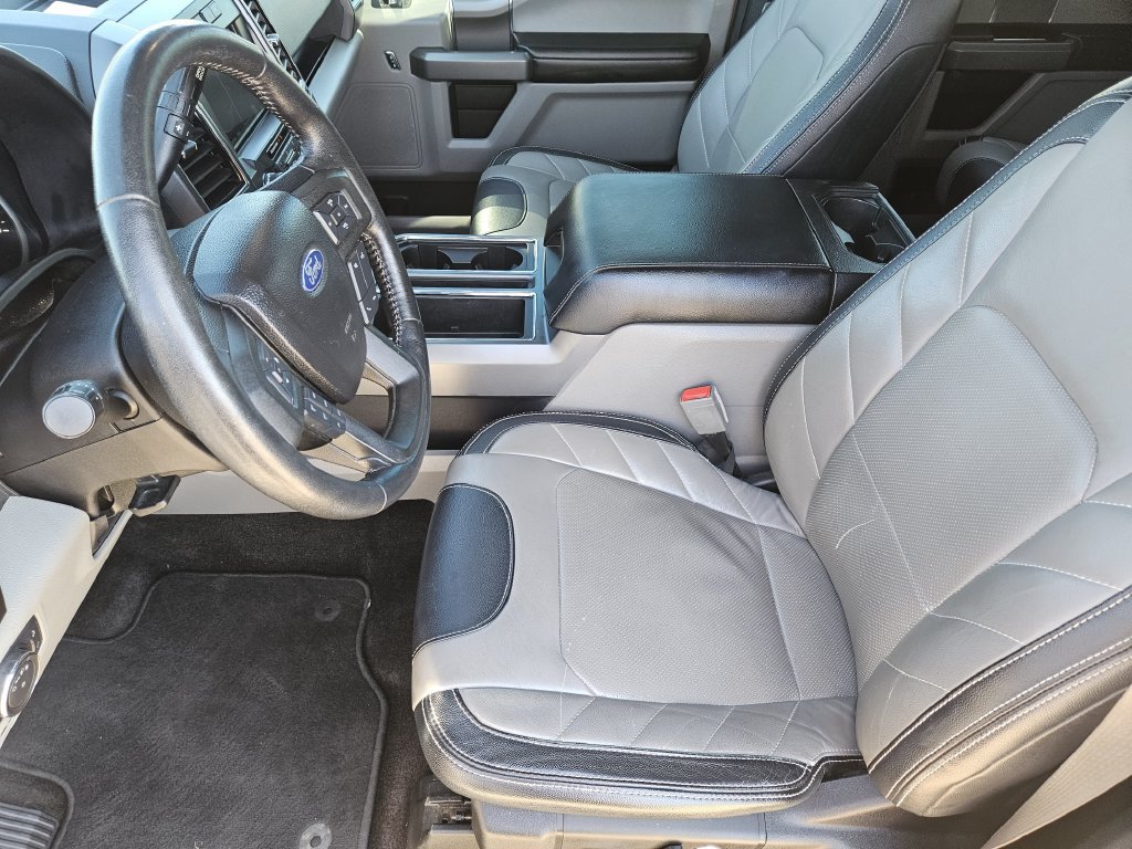 Used 2018 Ford F150 XLT w/ Equipment Group 302A Luxury AWD/4WD image 13