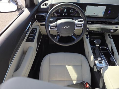 Used 2025 Kia Telluride EX FWD image 29