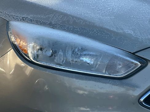 Used 2015 Ford Focus SE image 11