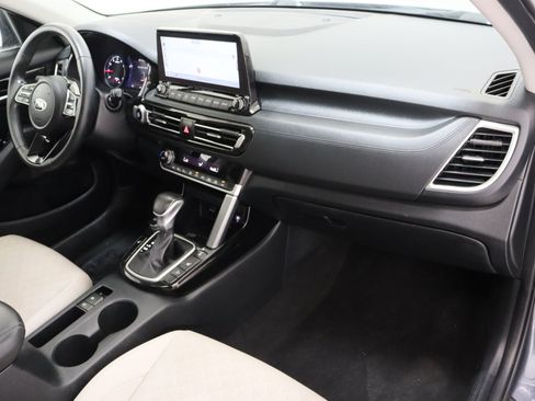 Used 2021 Kia Seltos SX w/ SX Sunroof Package AWD/4WD image 40