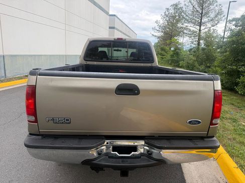 Used 2004 Ford F350 King Ranch AWD/4WD image 11