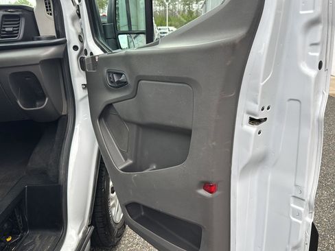 Used 2021 Ford Transit 350 XLT image 11
