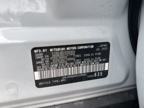 Used 2024 Mitsubishi Outlander SE image 9