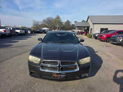 Used 2013 Dodge Charger SE