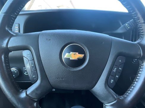 Used 2020 Chevrolet Express 3500 Extended w/ Driver Convenience Package RWD image 13