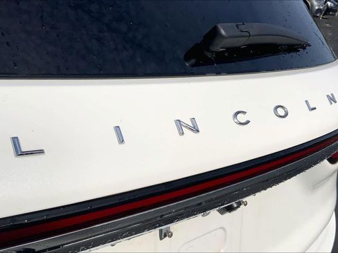 Used 2022 Lincoln Corsair Standard w/ Equipment Group 101A image 31