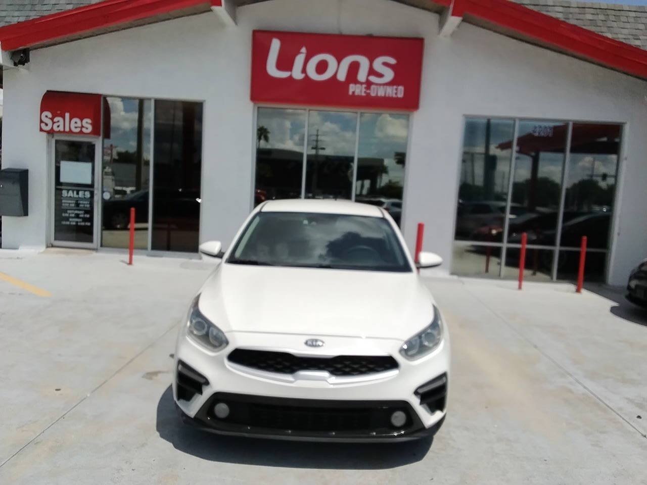 Used 2020 Kia Forte LXS FWD image 1