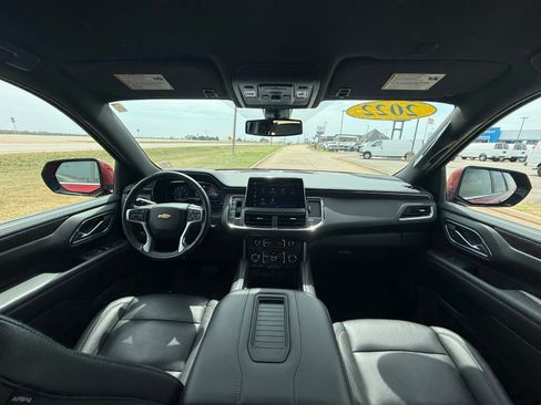 Used 2022 Chevrolet Tahoe LT w/ Luxury Package image 15