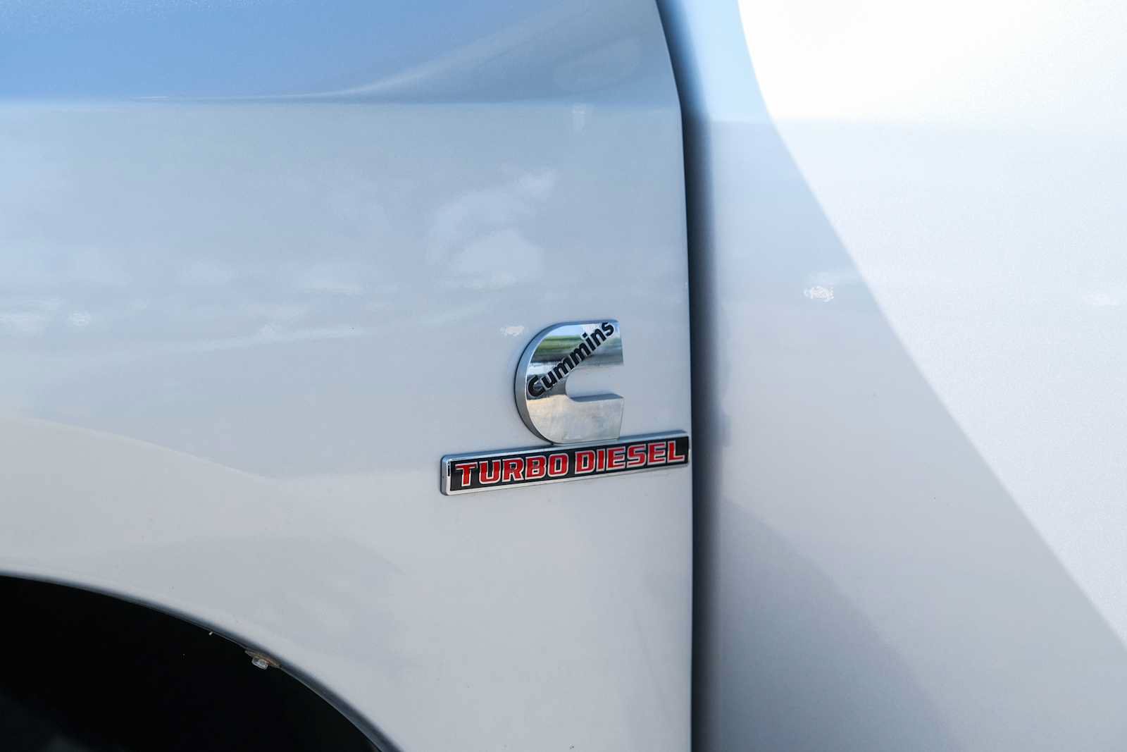 Used 2014 RAM 2500 Tradesman w/ Chrome Appearance Group AWD/4WD image 3