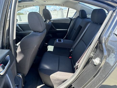 Used 2011 MAZDA MAZDA3 i Touring image 27