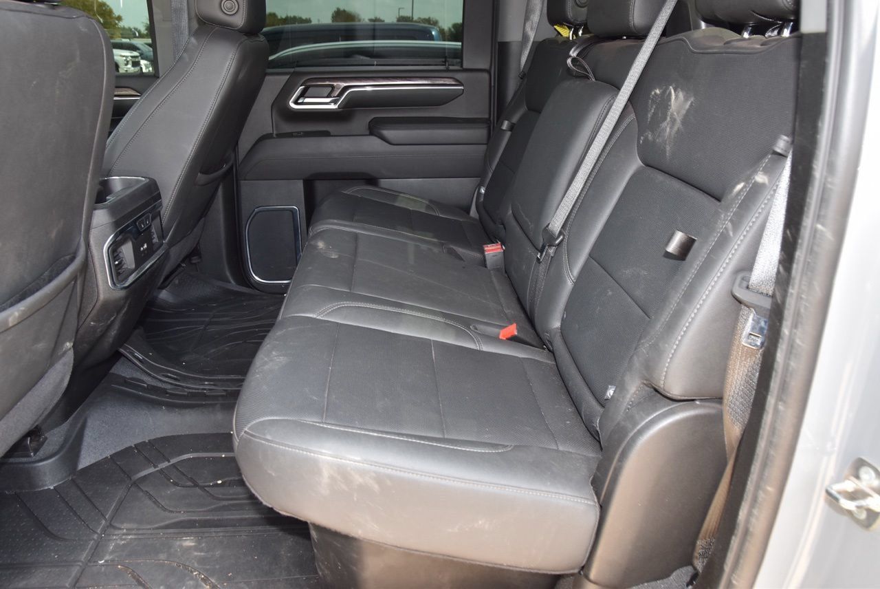 Used 2024 Chevrolet Silverado 2500 LTZ w/ LTZ Plus Package AWD/4WD image 11