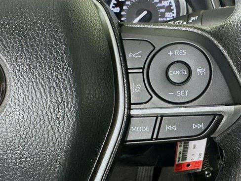 Used 2023 Toyota Camry LE image 17