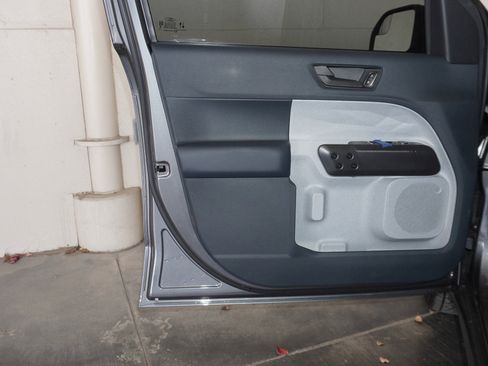 New 2025 Ford Maverick XLT w/ XLT Luxury Package image 35