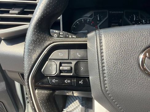 Used 2023 Toyota Tundra SR5 w/ SR5 Convenience Package AWD/4WD image 27
