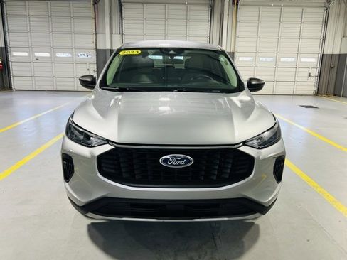 Used 2023 Ford Escape Active image 12