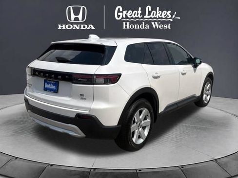 Used 2024 Honda Prologue EX image 6