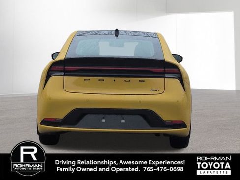 Used 2025 Toyota Prius image 6