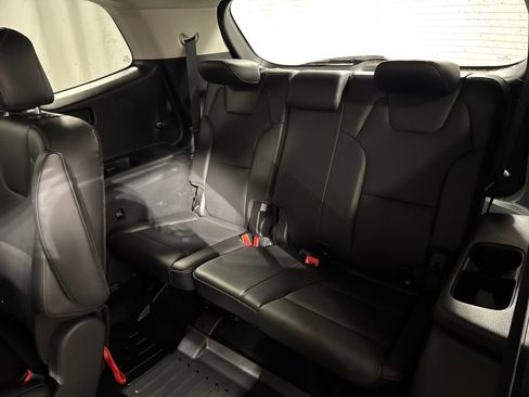 Used 2021 Kia Telluride S AWD/4WD image 28