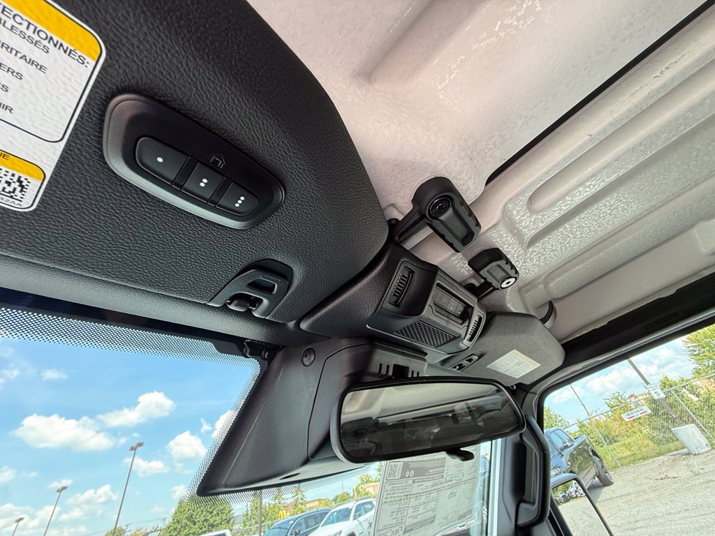 New 2026 Jeep Wrangler Unlimited Sport w/ Dual Top Group AWD/4WD image 24