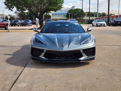 Used 2023 Chevrolet Corvette Stingray Premium Conv w/ Z51 Performance Package RWD image 3