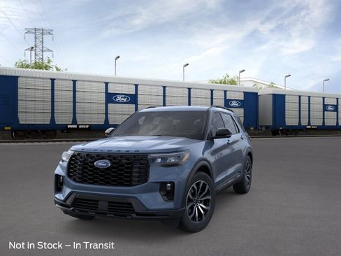 New 2026 Ford Explorer ST-Line RWD image 2