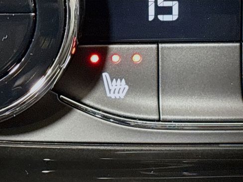 New 2026 Chevrolet Trax ACTIV w/ Sunroof Package image 23