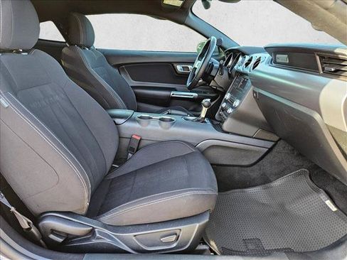 Used 2021 Ford Mustang GT RWD image 19
