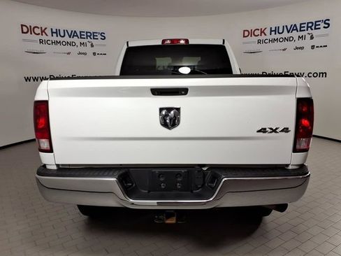 Used 2018 RAM 2500 Tradesman w/ Chrome Appearance Group AWD/4WD image 5