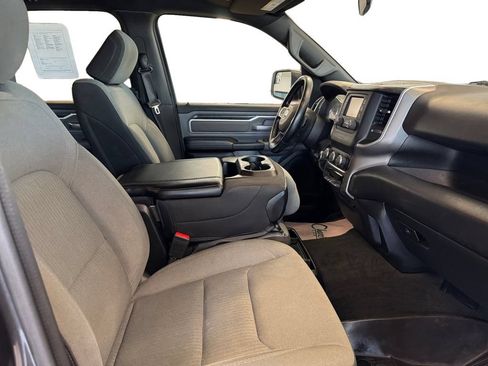 Used 2022 RAM 1500 Big Horn AWD/4WD image 17