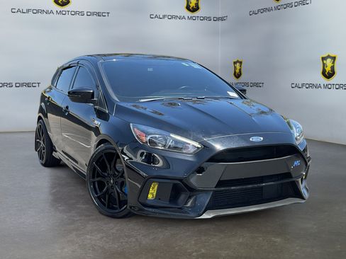 Used 2017 Ford Focus RS AWD/4WD image 3