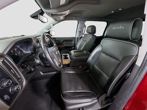 Used 2018 Chevrolet Silverado 1500 High Country image 16