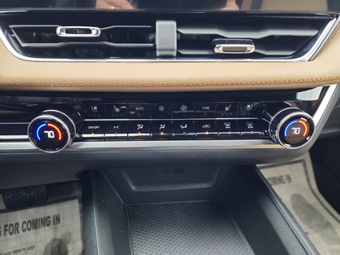 New 2026 Chevrolet Equinox ACTIV w/ Convenience Package III image 17