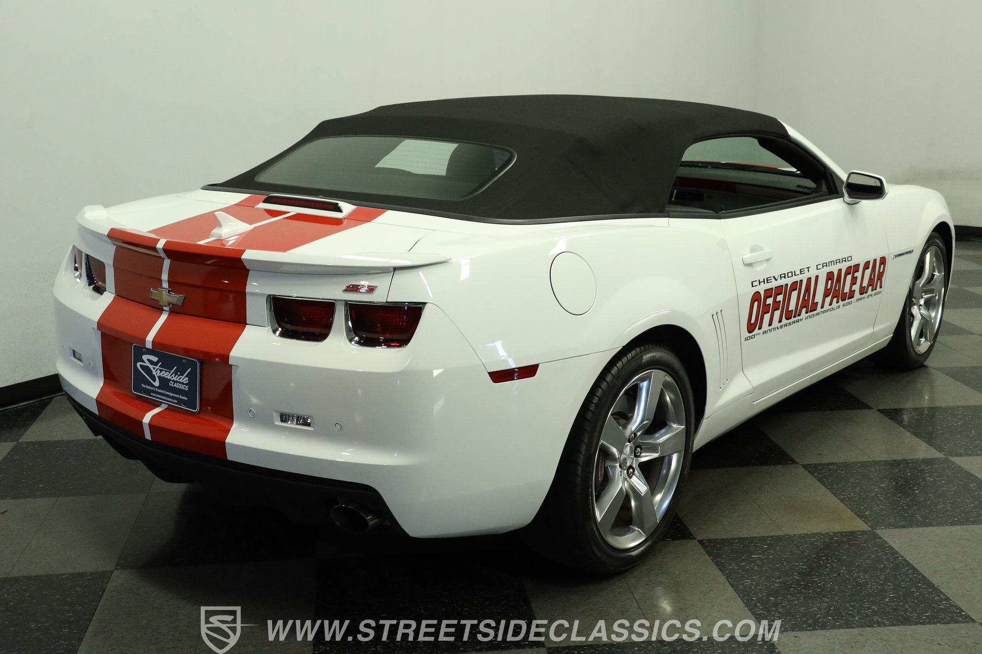 Used 2011 Chevrolet Camaro SS w/ RS Package RWD image 11