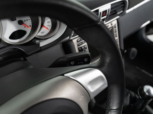 Used 2005 Porsche 911 Carrera S RWD image 25