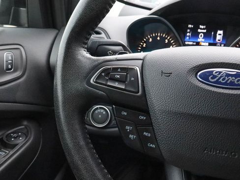 Used 2017 Ford Escape SE w/ Equipment Group 201A FWD image 28