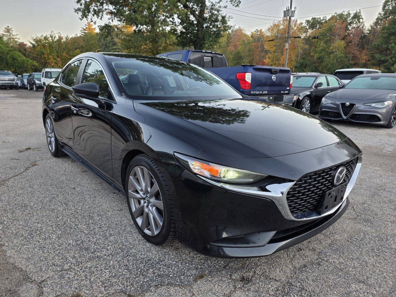 Used 2020 MAZDA MAZDA3 Sedan w/ Select Package FWD image 11
