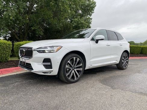 Used 2023 Volvo XC60 B6 Ultimate w/ Protection Package Premier AWD/4WD image 11