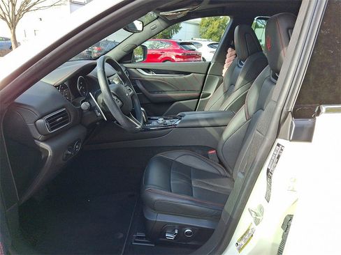 New 2024 Maserati Levante GT Ultima image 25