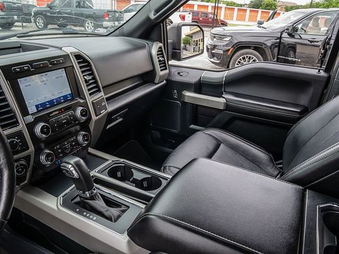 Used 2020 Ford F150 Lariat w/ Equipment Group 502A Luxury AWD/4WD image 15