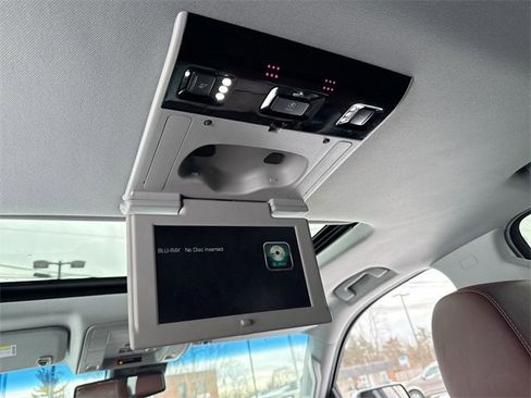 Used 2019 Chevrolet Tahoe Premier w/ Premier Plus Edition image 28